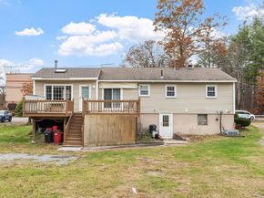 927 Main St, Acton MA 01720