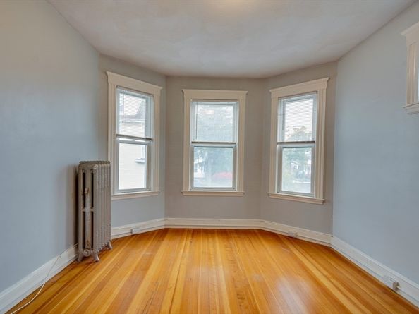 37 Taft St, Boston MA 02125