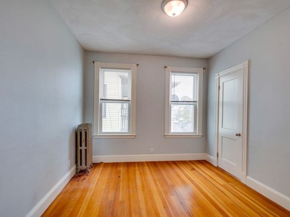 37 Taft St, Boston MA 02125