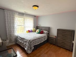 6 White Ln, Middleton MA 01949