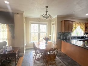 6 White Ln, Middleton MA 01949