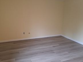 10 Beals Cove Rd C, Hingham MA 02043