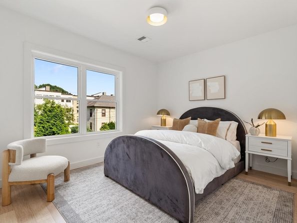 6 Wyman Court 6, Winchester MA 01890