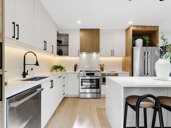 6 Wyman Court 6, Winchester MA 01890