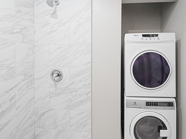 381 Adams St 1, Boston MA 02122