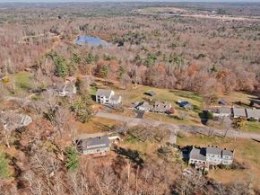 55 Fiske Hill Rd, Sturbridge MA 01566