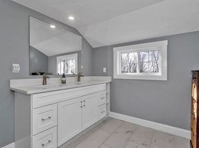 55 Fiske Hill Rd, Sturbridge MA 01566