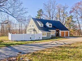 55 Fiske Hill Rd, Sturbridge MA 01566