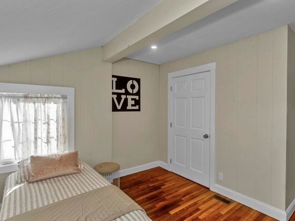 55 Fiske Hill Rd, Sturbridge MA 01566