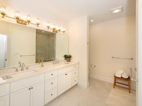 21 Clubview Dr 21, Andover MA 01810