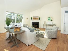 21 Clubview Dr 21, Andover MA 01810