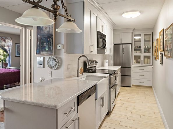 995 Massachusetts Avenue 404, Arlington MA 02476