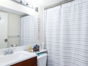 70 Southbridge Street 611, Worcester MA 01608