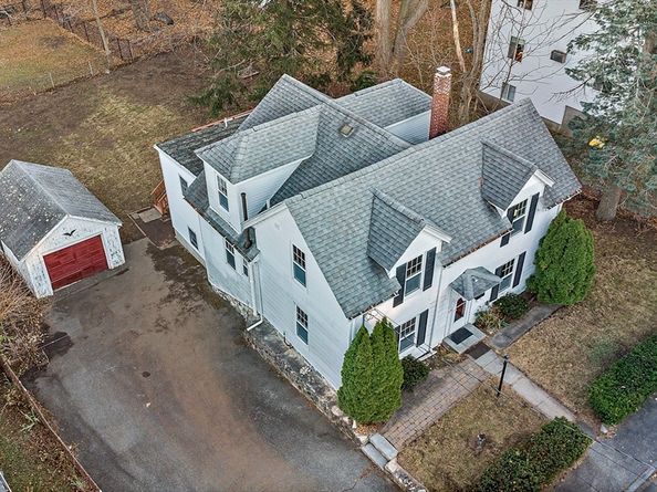 17 Wright Street, Woburn MA 01801