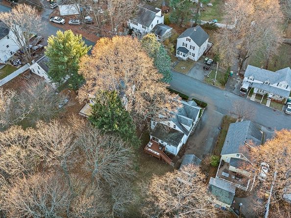 17 Wright Street, Woburn MA 01801