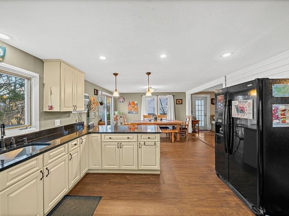 17 Wright Street, Woburn MA 01801