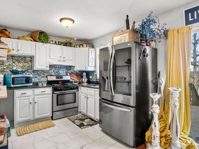 16 Ward Farm Circle, Worcester MA 01602