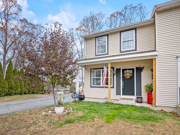 16 Ward Farm Circle, Worcester MA 01602