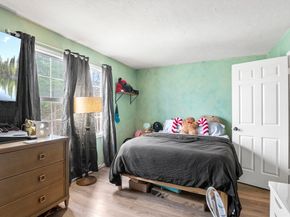 16 Ward Farm Circle, Worcester MA 01602