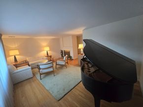 168 Twinbrooke Dr, Holden MA 01520