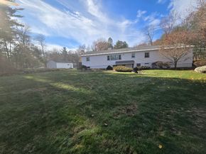168 Twinbrooke Dr, Holden MA 01520
