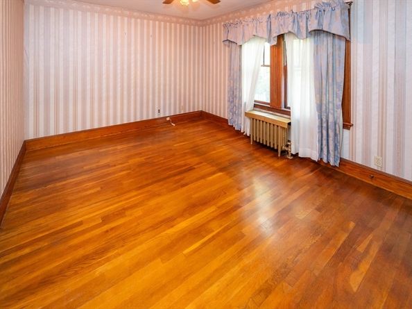 10 White St, Quincy MA 02169