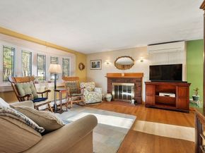 100 Fairwood Dr, Pembroke MA 02359