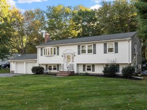 100 Fairwood Dr, Pembroke MA 02359