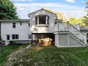 100 Fairwood Dr, Pembroke MA 02359