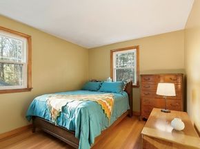 100 Fairwood Dr, Pembroke MA 02359