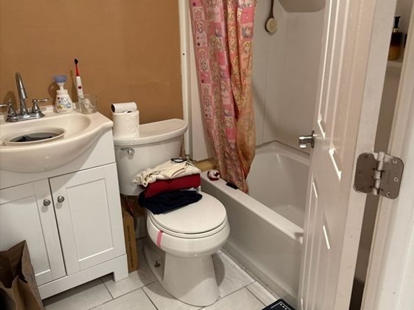 23 Lakewood St, Worcester MA 01603