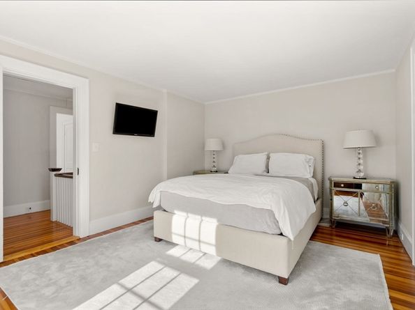 333 Eliot St, Milton MA 02186