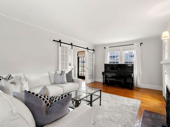 333 Eliot St, Milton MA 02186