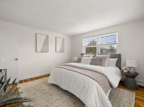 51 Warren St 13, Waltham MA 02453