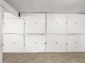 51 Warren St 13, Waltham MA 02453