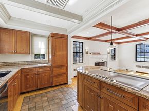 46 Acacia Ave, Newton MA 02467