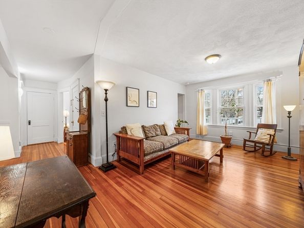 79 Bedford St 79, Lexington MA 02420