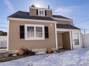 68 Beaver St, Salem MA 01970