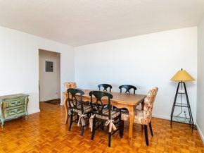 33 Pond Ave 1106, Brookline MA 02445