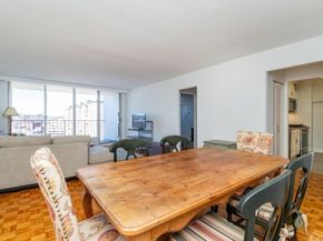 33 Pond Ave 1106, Brookline MA 02445