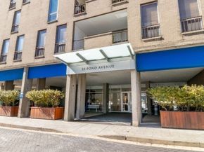 33 Pond Ave 1106, Brookline MA 02445