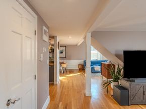 129 Essex St 8, Salem MA 01970