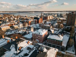 129 Essex St 8, Salem MA 01970