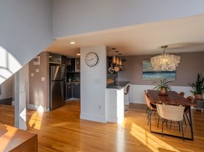 129 Essex St 8, Salem MA 01970