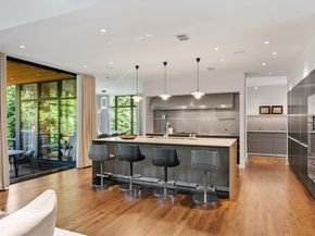 3 Wisteria Ln, Lexington MA 02420