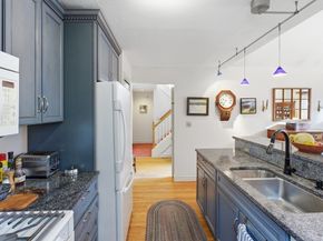 18 Quail Run 18, Acton MA 01720