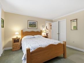 18 Quail Run 18, Acton MA 01720