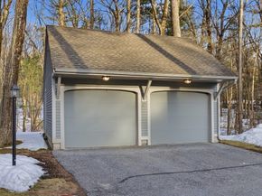 18 Quail Run 18, Acton MA 01720