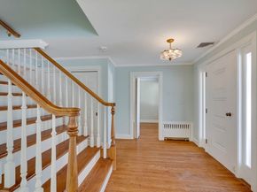 35 Hollywood Rd, Winchester MA 01890