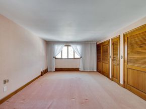 35 Hollywood Rd, Winchester MA 01890